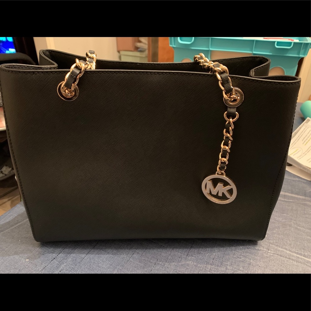 Michael Kors black purse